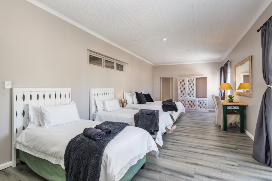 3 Bedroom Property for Sale in Keurboomstrand Western Cape